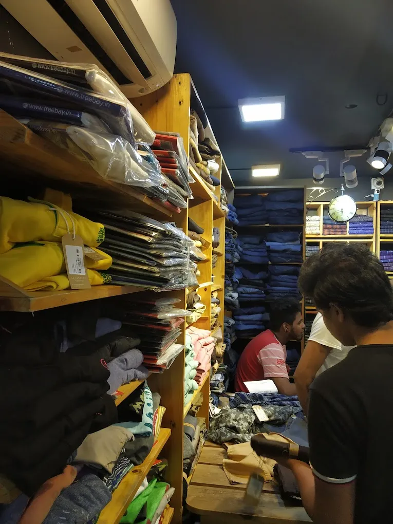 HANGOVER MENS FASHION